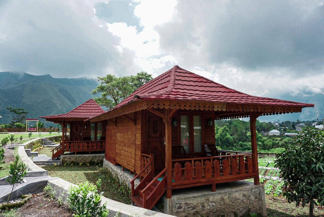 Rinjani Hill Hotel Сембалун Лаванг Экстерьер фото