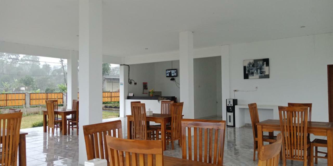 Rinjani Hill Hotel Сембалун Лаванг Экстерьер фото